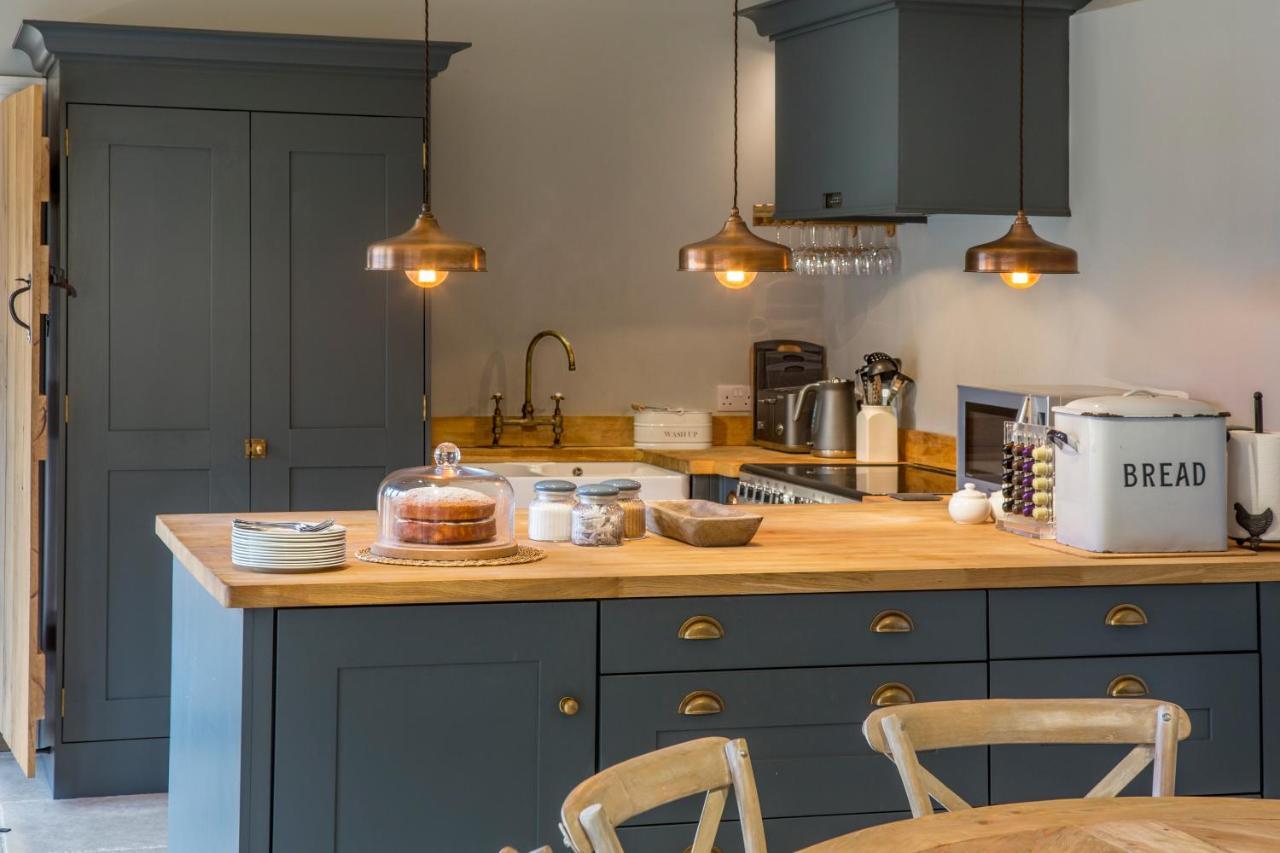 The Cowsheds Villa Brinkworth Ngoại thất bức ảnh