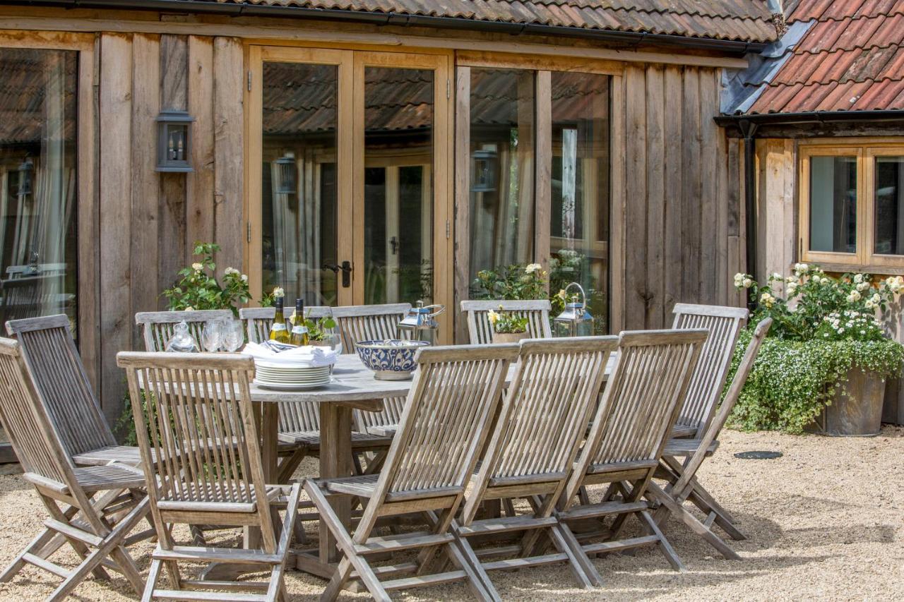 The Cowsheds Villa Brinkworth Ngoại thất bức ảnh